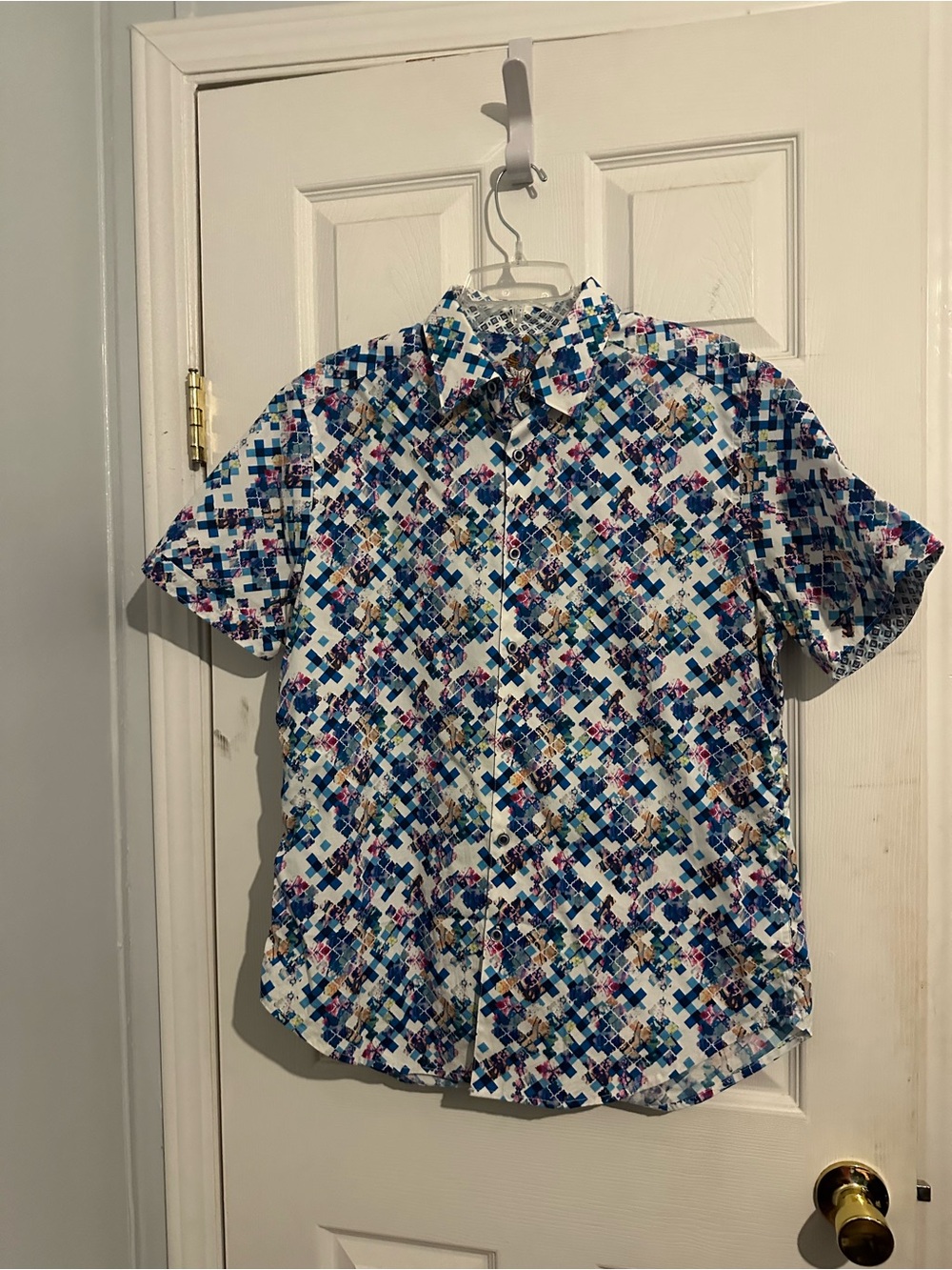 Robert Graham Men's Short Sleeve Button-Up Shirt in Blue Geo Print size M